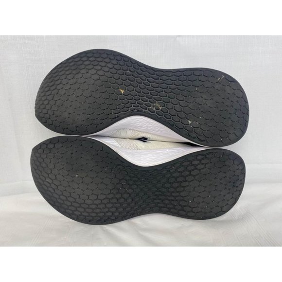 New Balance Women’s Fresh Foam R White Black Running Shoes size 7 - Picture 5 of 6